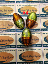 Load image into Gallery viewer, Silver Foil bicolours glass beads 2 cm / 1.8 x2.8 cm