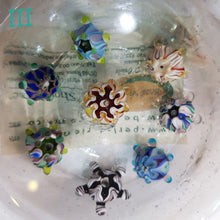 Load image into Gallery viewer, Artistic Zig Zag unique Glass Bead III